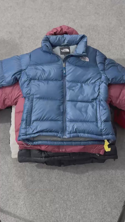 THE NORTH FACE PUFFERS - A GRADES